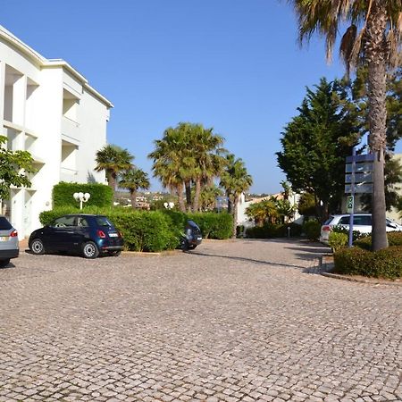 לאגוּ‏ש Bel Appartement Au Bord De La Mer De Porto De Mos מראה חיצוני תמונה