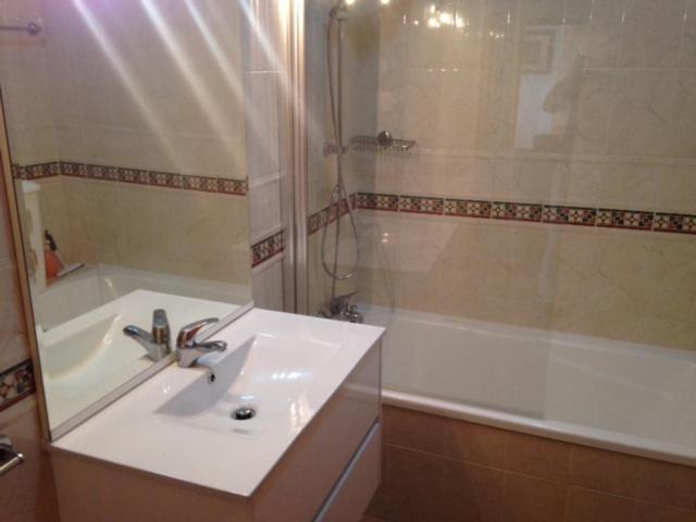לאגוּ‏ש Bel Appartement Au Bord De La Mer De Porto De Mos מראה חיצוני תמונה