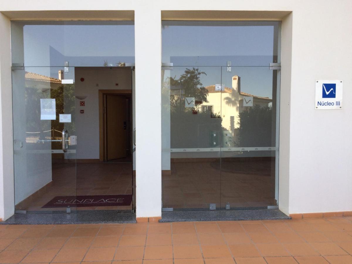 לאגוּ‏ש Bel Appartement Au Bord De La Mer De Porto De Mos מראה חיצוני תמונה