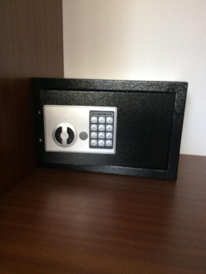 לאגוּ‏ש Bel Appartement Au Bord De La Mer De Porto De Mos מראה חיצוני תמונה